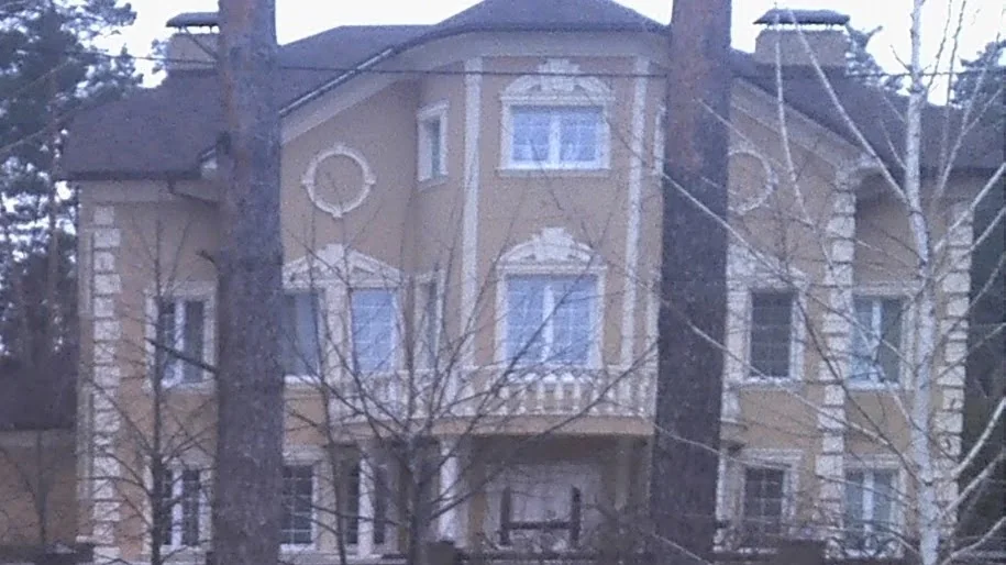 услуги грузчиков Киев — занос материалов в квартиру
