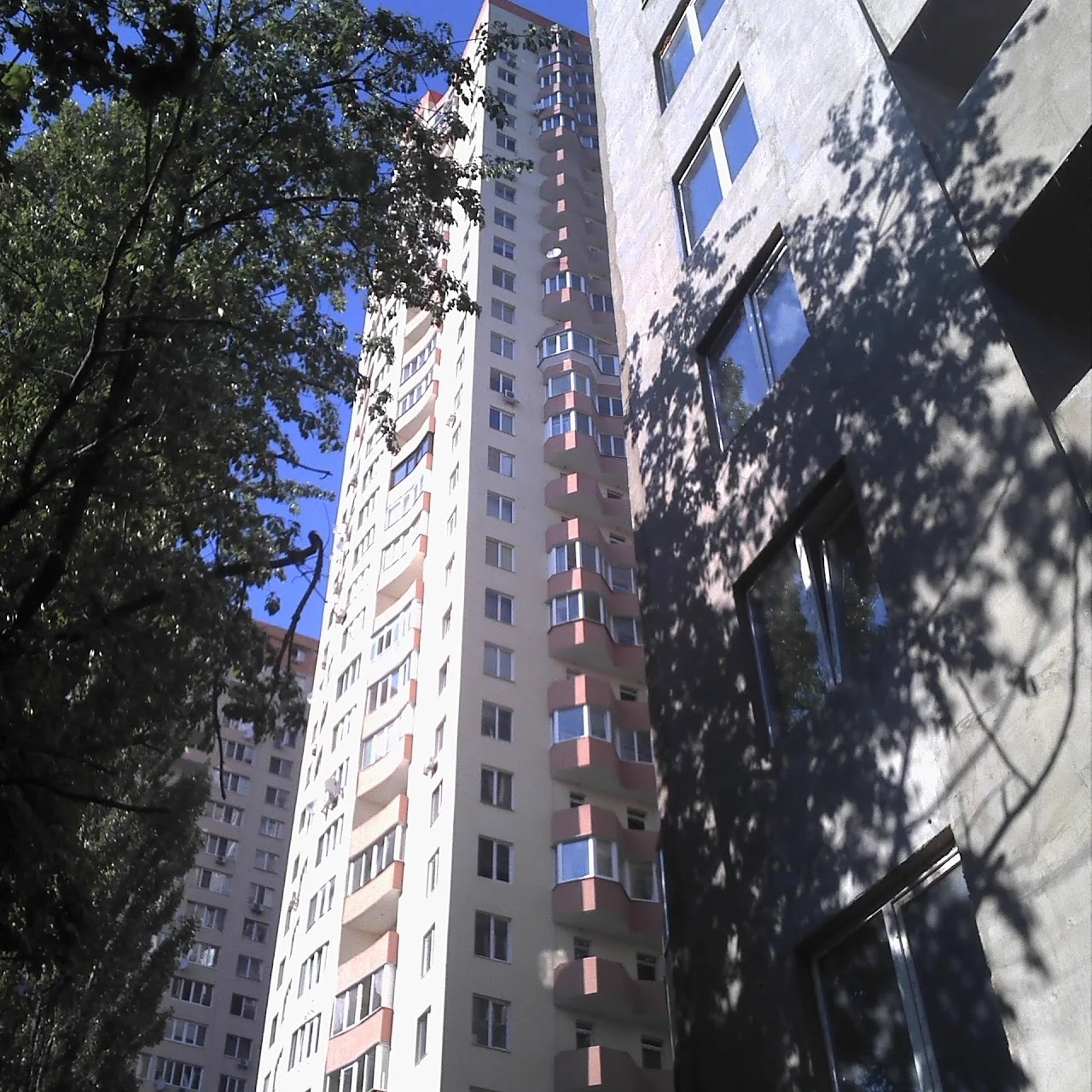 услуги грузчиков Киев — занос материалов в квартиру