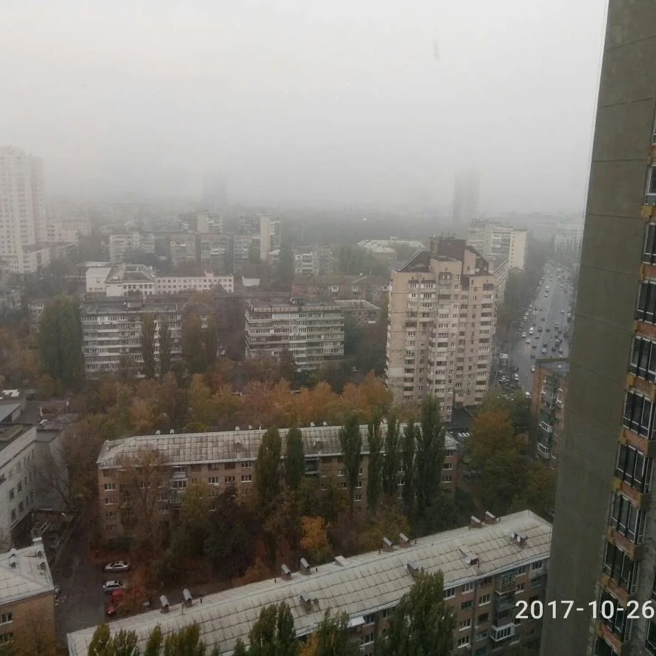 работа грузчиков на строительном объекте